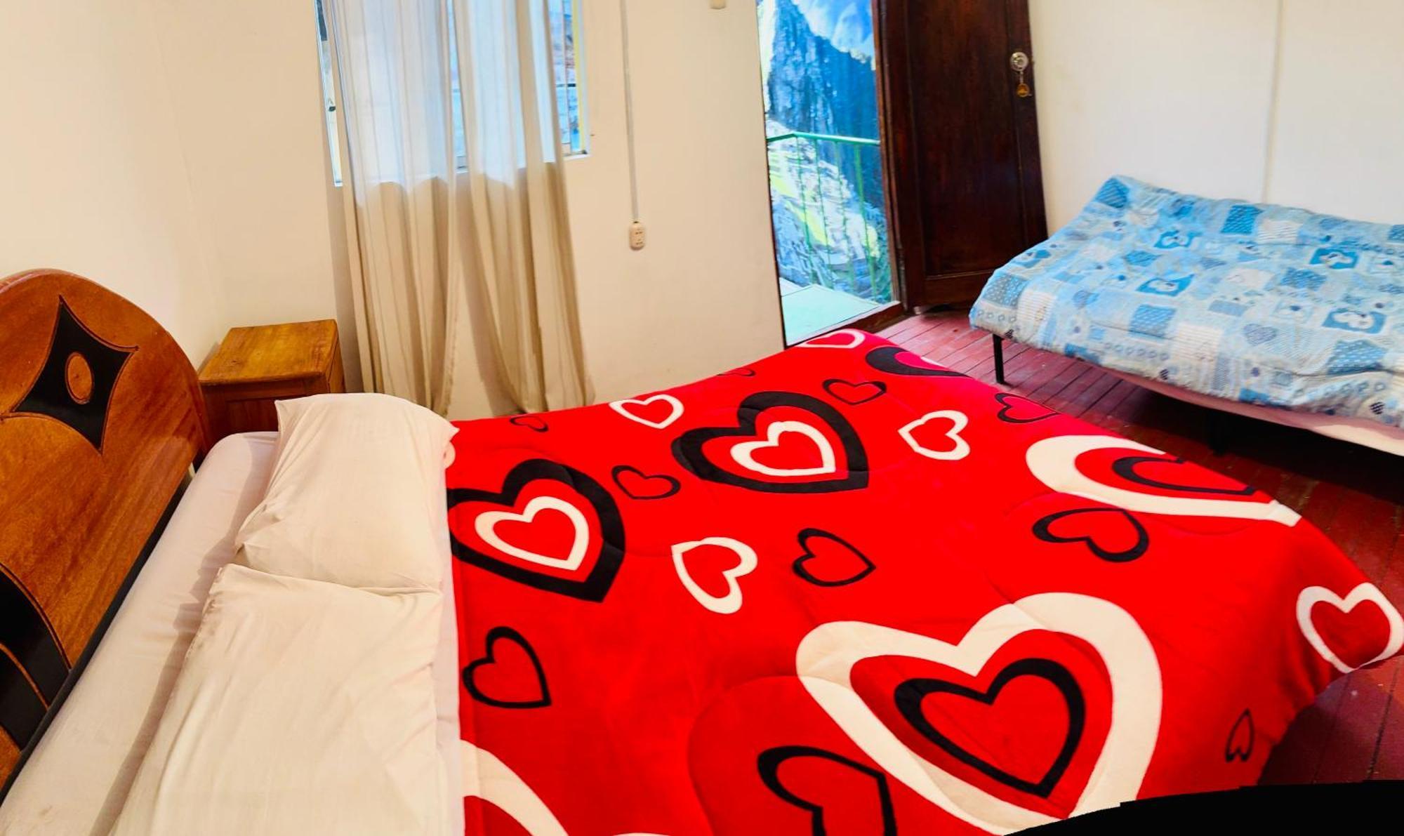 Ukumari Hostel Cusco Eksteriør billede